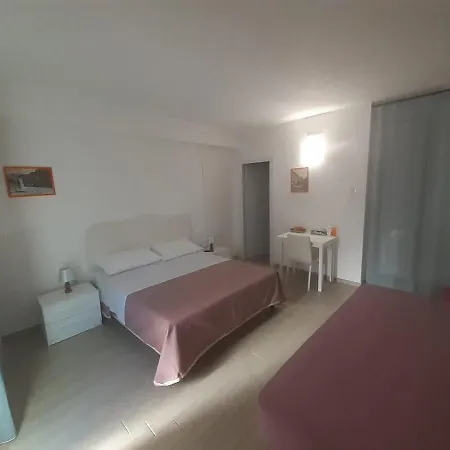 Bed & Breakfast Porta Romana Amelia