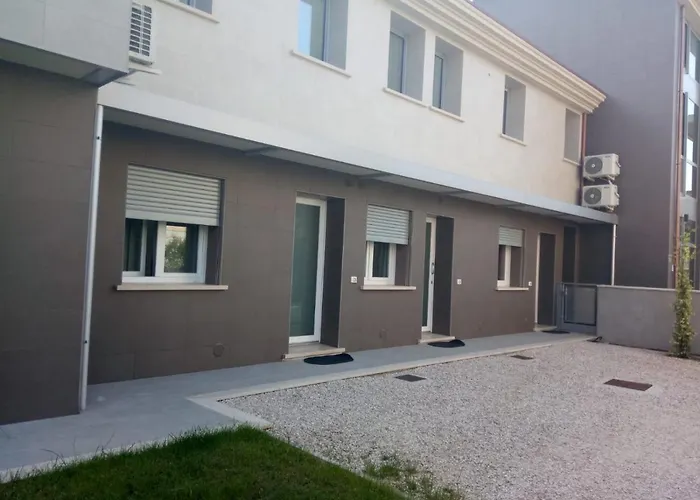 Alojamento de Acomodação e Pequeno-almoço Porta Romana Amelia